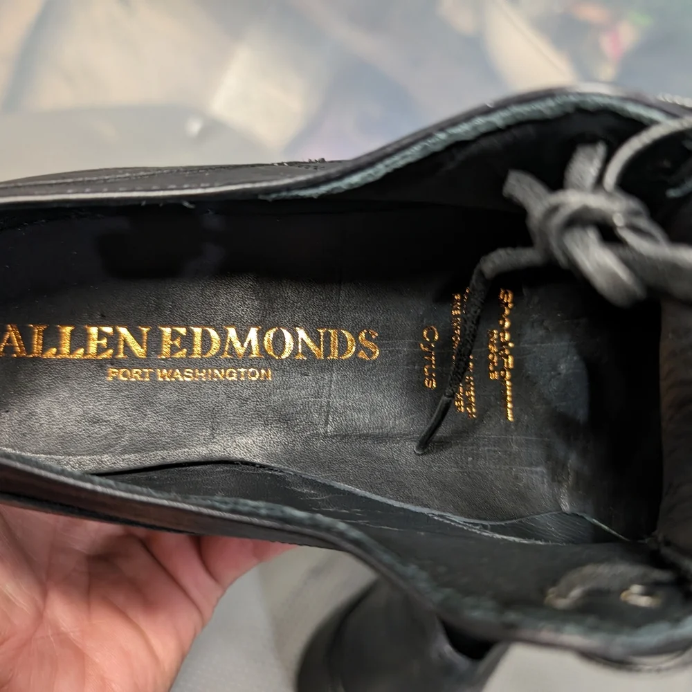 Allen Edmonds Cyrus NWOT 8.5 black leather‎ classic lace up oxford shoes